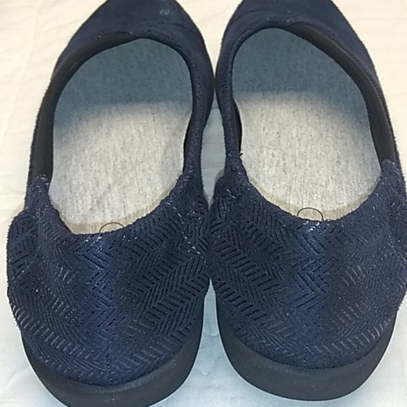 Clarks Cloud Steppers flats - Picture 4 of 10